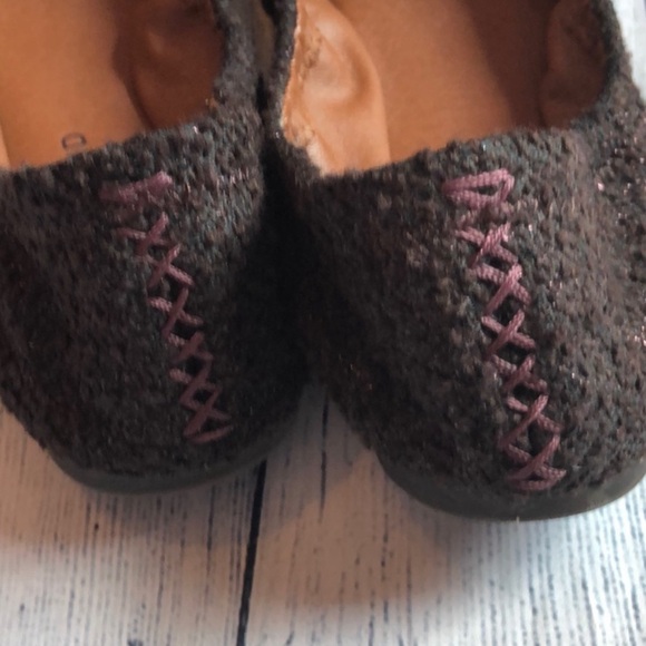 Lucky Brand Brown Textured Shimmery Emmie Flats size 7.5 EUC - Picture 8 of 8